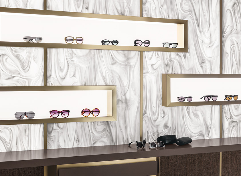 sites/corian.com/IMG/jpg/grey_onxy_backlit_eyeglass_store_3.jpg